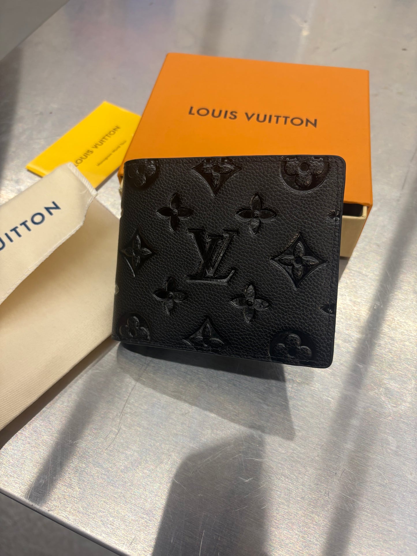 LV Wallet